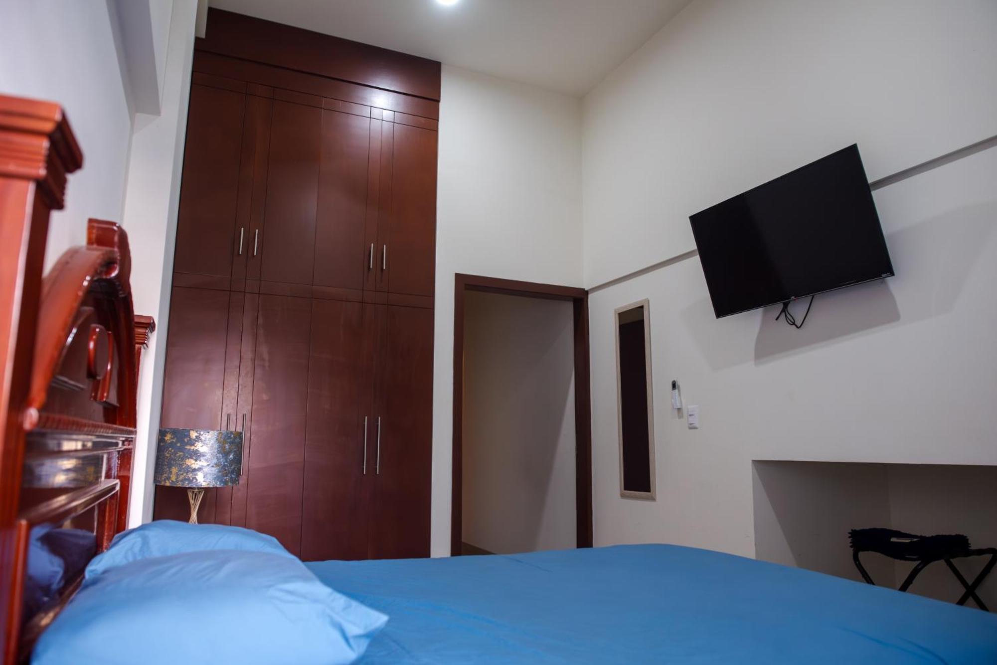 2Br-3Ba Condo Block From Beach W Rooftop Jacuzzi Mazatlán Exterior foto